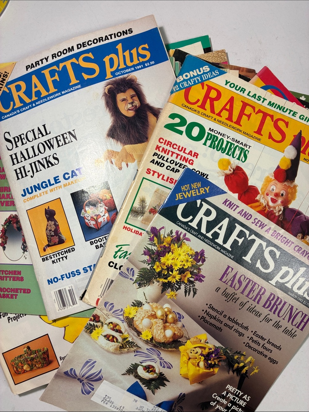 CRAFTS Plus Vintage Craft Magazine Bundle - Multicolor Covers